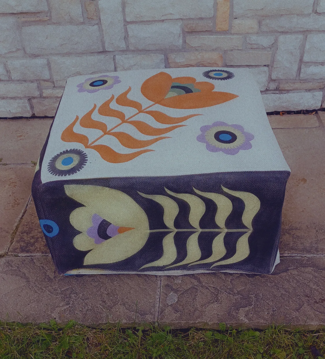 Blue and pink patterned storage ottoman corner seat image indicator(9)