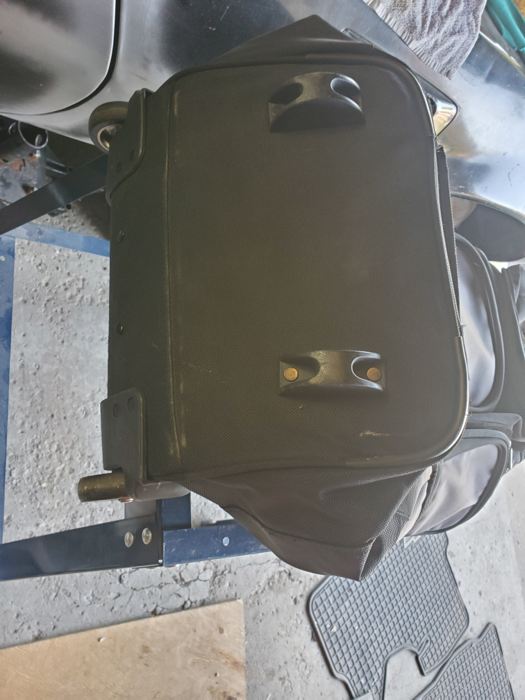 Rolling Duffle Bag suitcase - photo 2