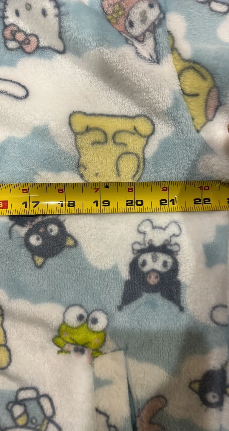 Hello Kitty Fleece Zip-Up Hoodie new without tag image indicator(5)