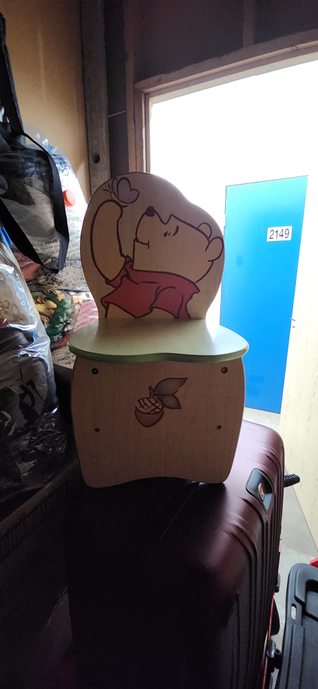 Winnie the Pooh Children's Chair