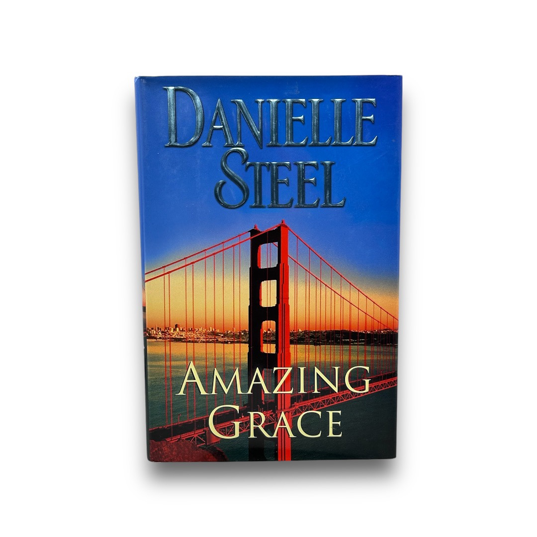 Amazing Grace by Danielle Steel - Hardcover