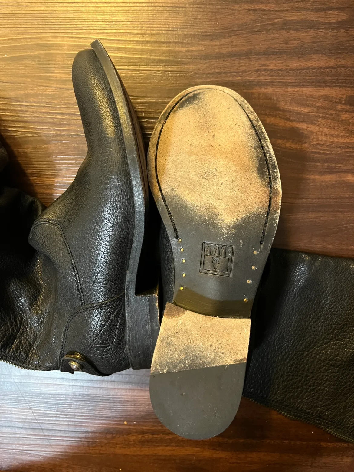 FRYE Women's Melissa boots, size 6.5 image indicator(5)