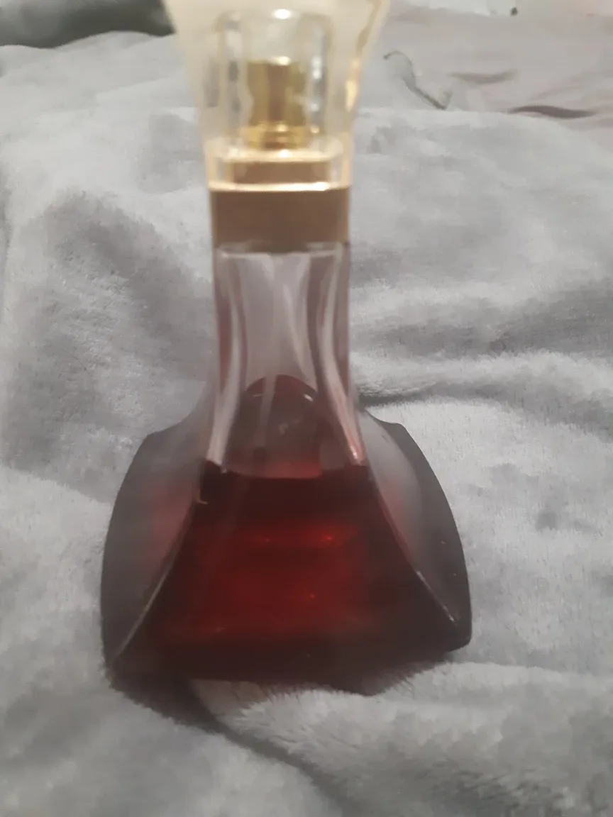 Womens Perfume image indicator(4)