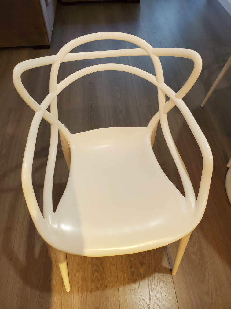 White Dining Table and 4 Chairs - photo 2