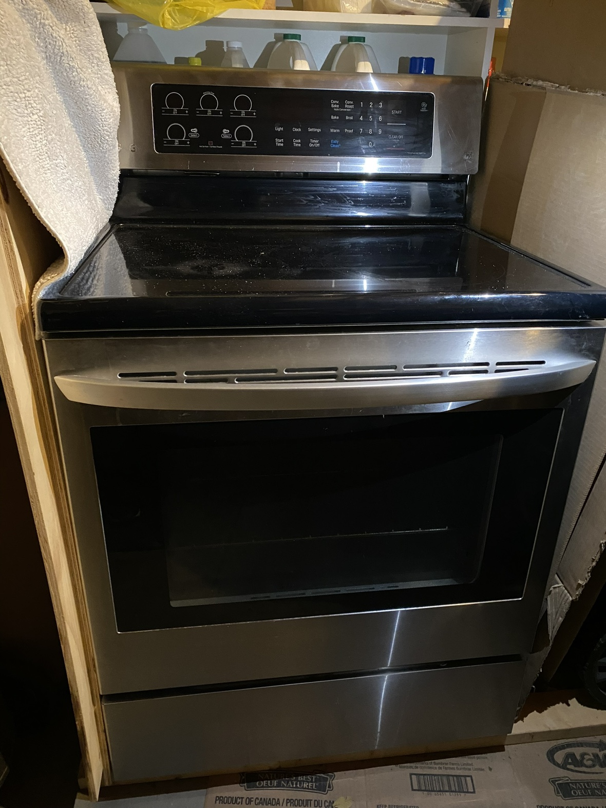 LG Electric Stove - photo 3