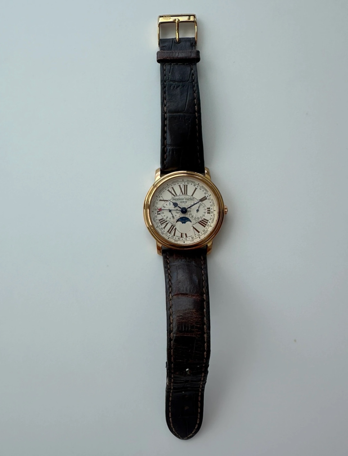 Frederique Constant Classics Business Timer in Gold - photo 4