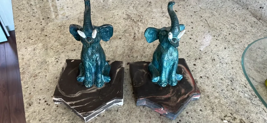 Vintage Elephant Bookends image indicator(4)