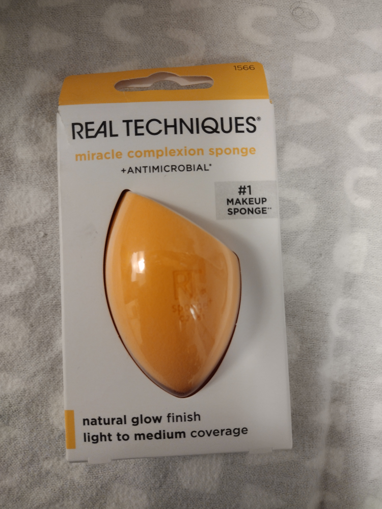 Real Techniques Miracle Complexion Sponge (Pack of 4) - photo 2