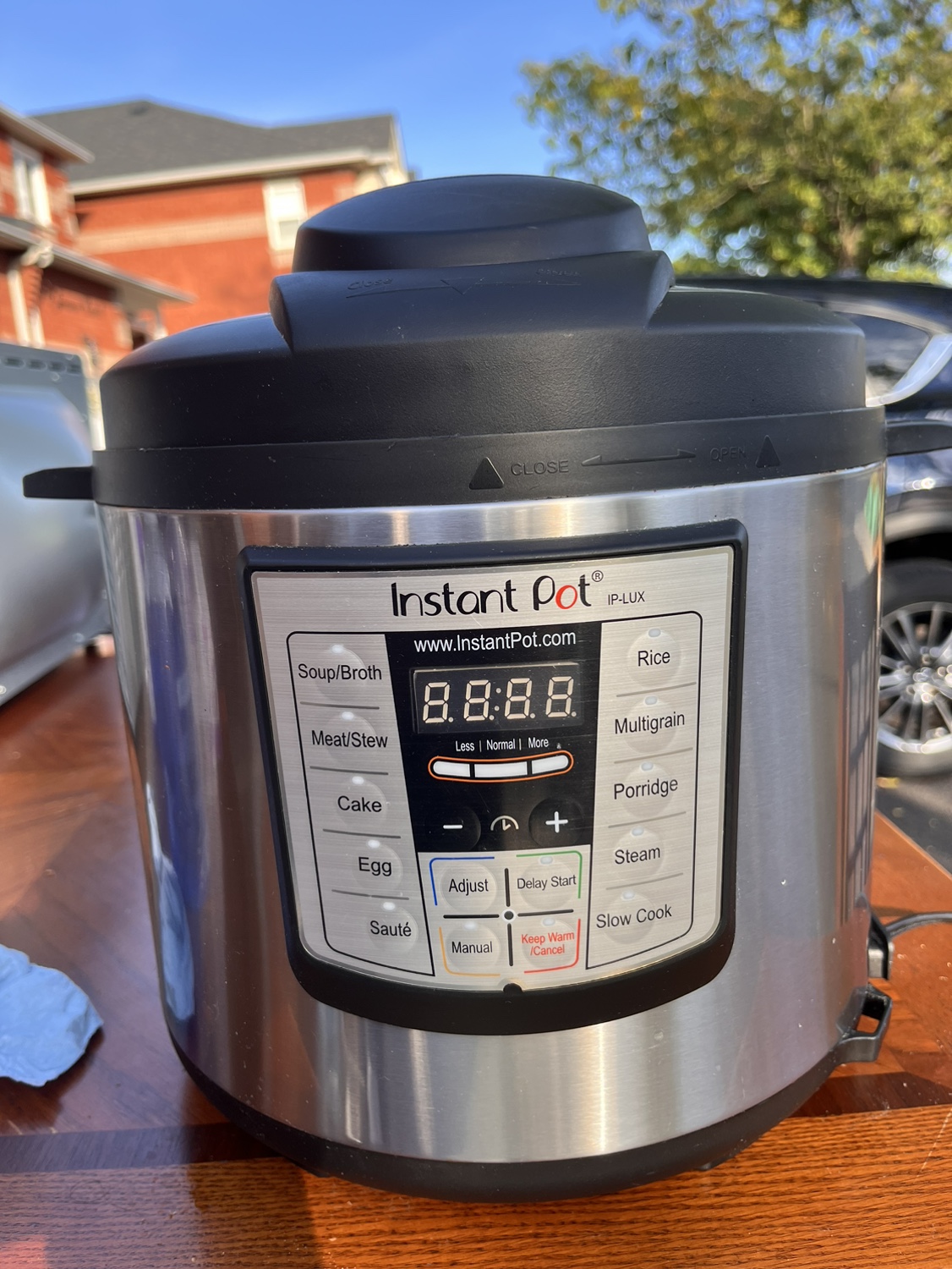 Instant Pot IP-LUX