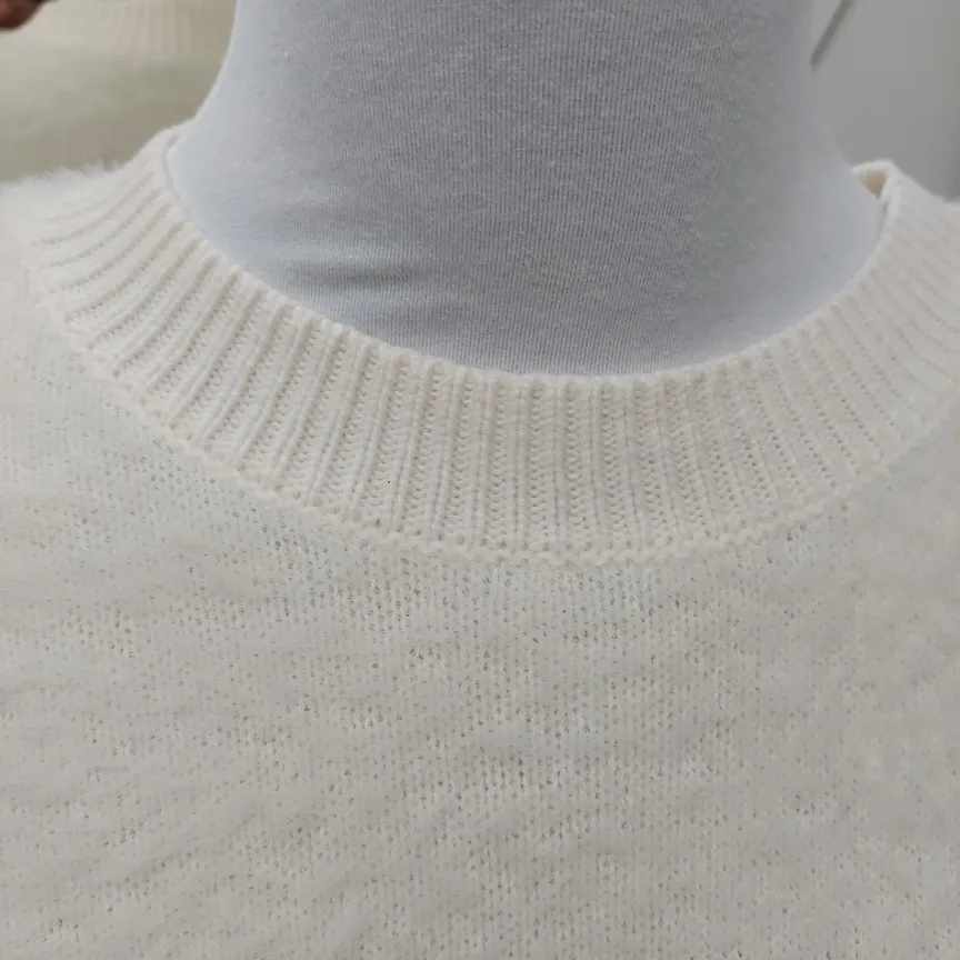 NWOT White Fuzzy Sweater Medium image indicator(2)