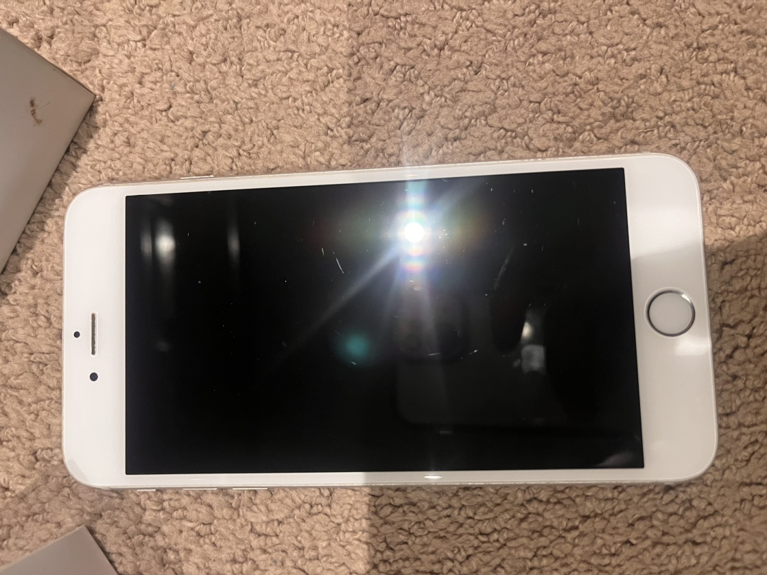 iPhone 6s Plus, Silver and white Mint conditon, All original - photo 3