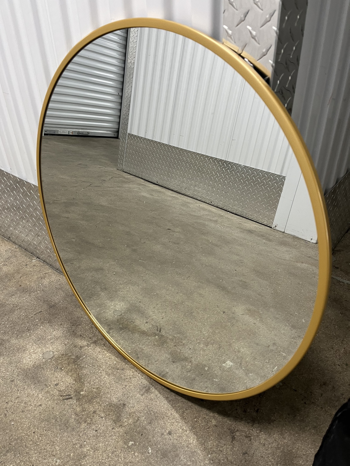 Gold Round Mirror - photo 2