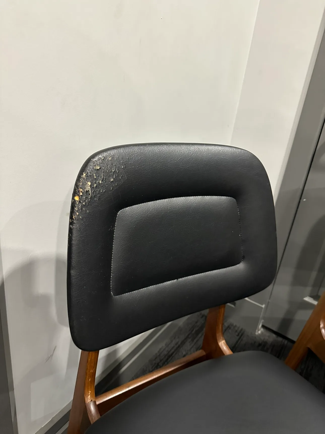 Mid century dining chairs image indicator(3)