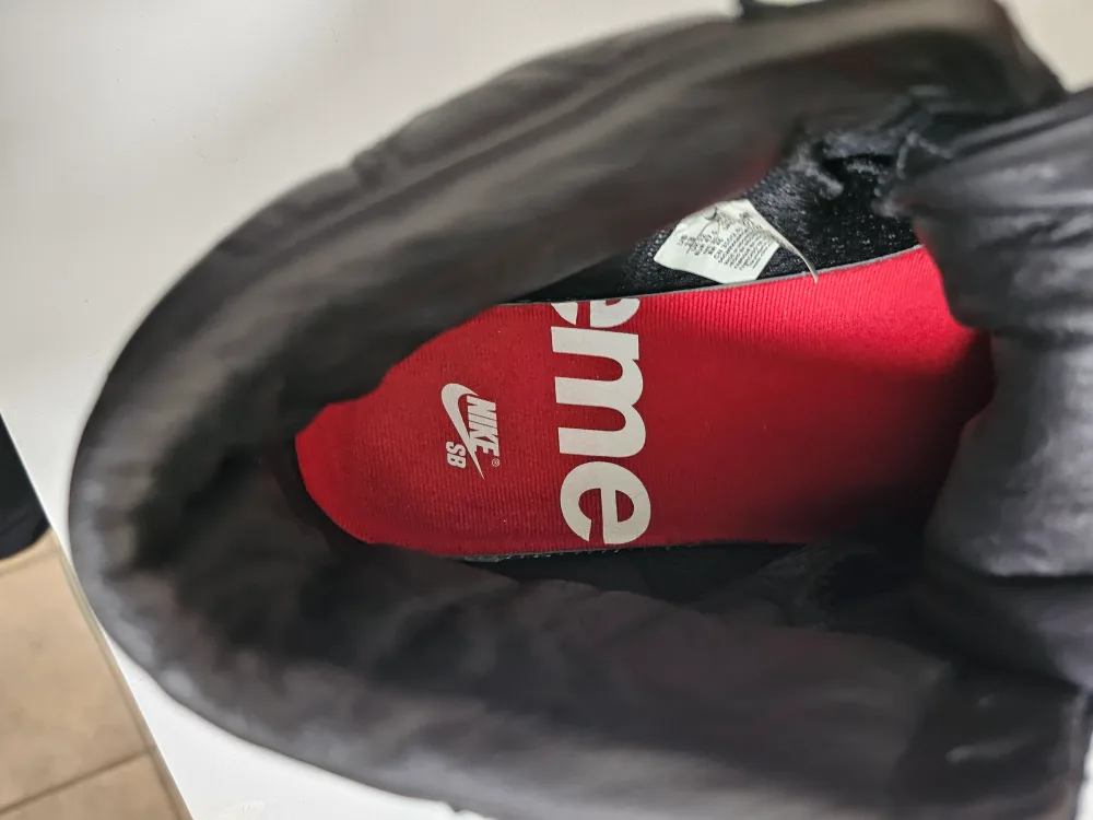 Nike x Supreme Blazer Mid image indicator(4)