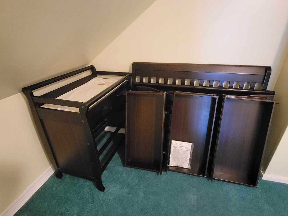 Baby Crib and Changing Table Set - photo 5