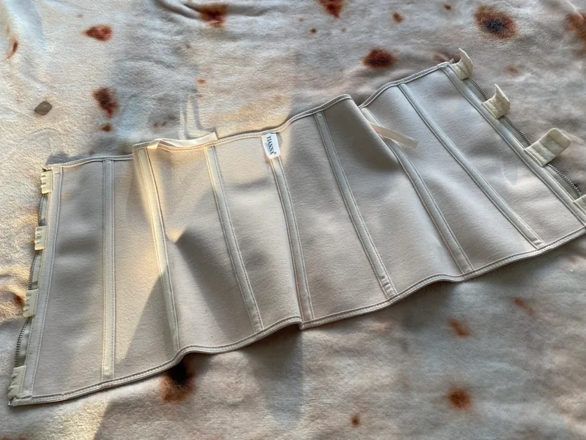 Yianna Waist Trainer Corset image indicator(5)