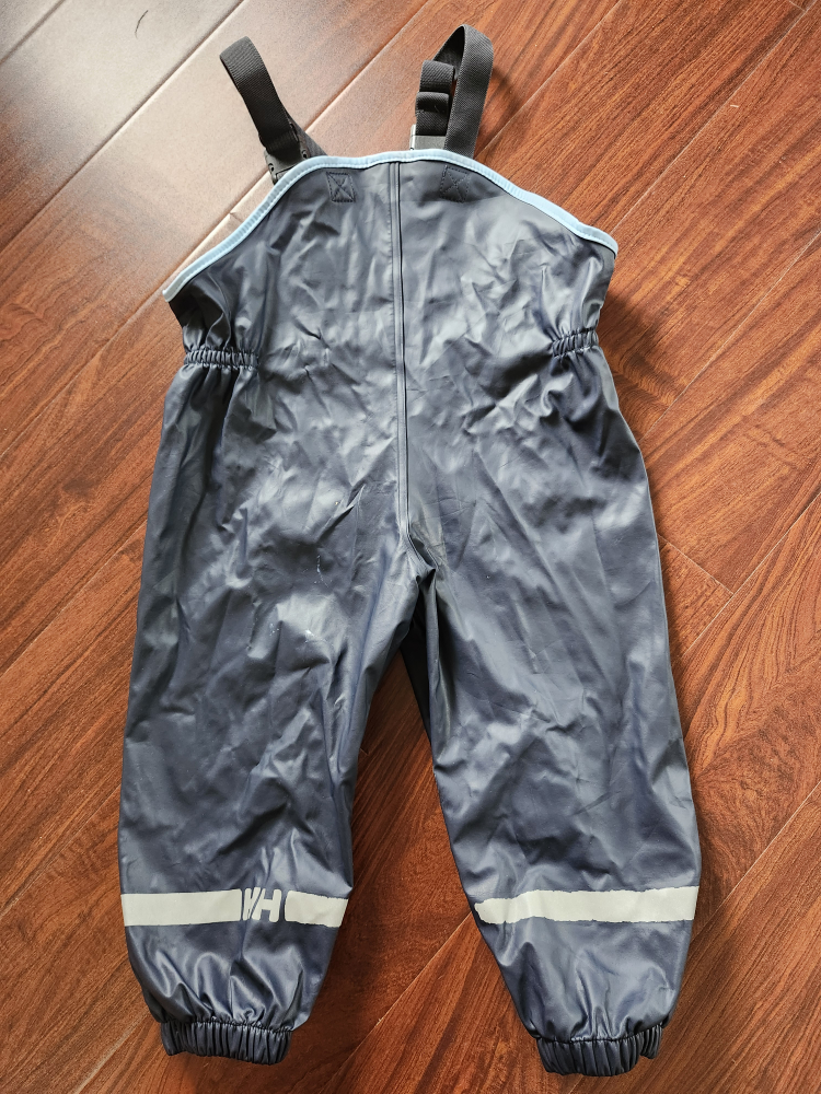 Helly Hansen Rain Suit size 2T