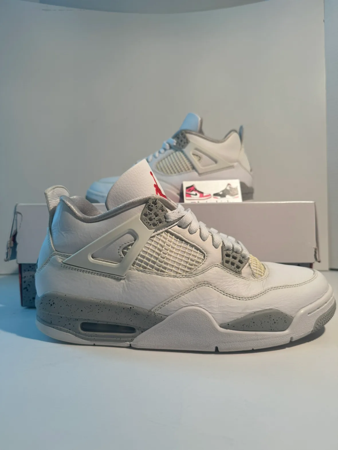 Jordan 4 White Oreo size 10 thumbnail