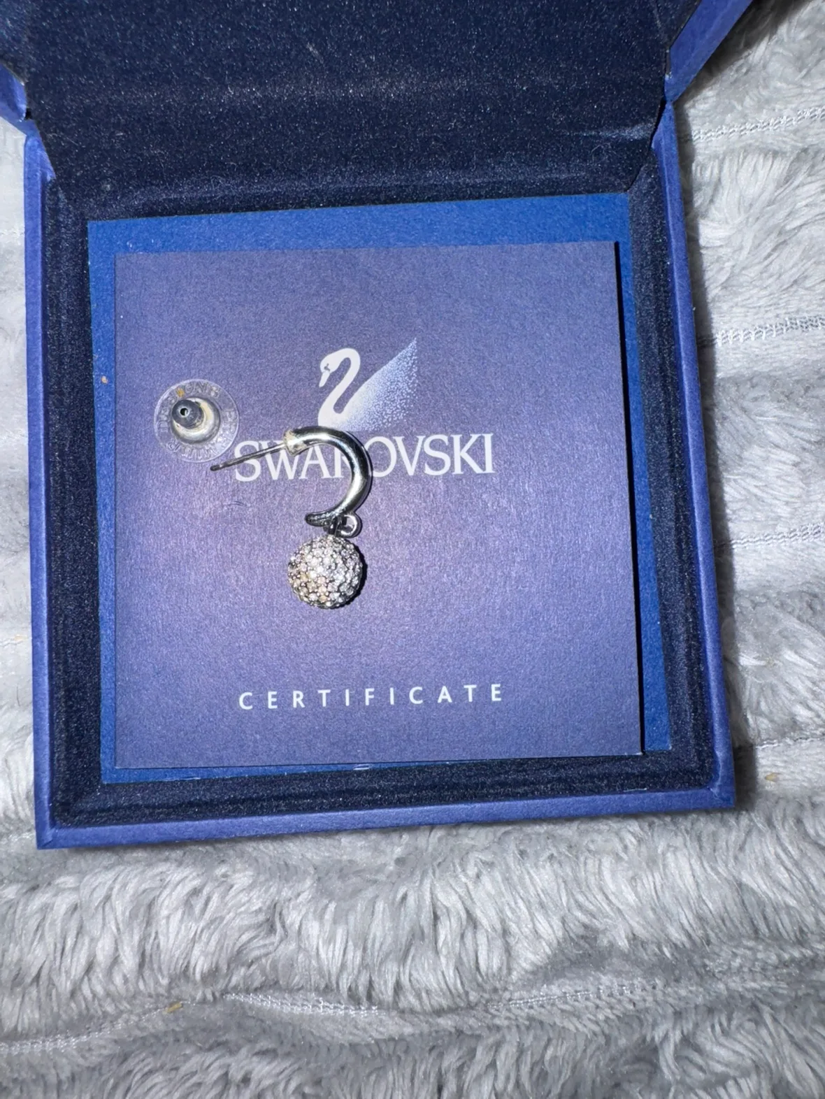 Swarovski Crystals Earrings image indicator(2)