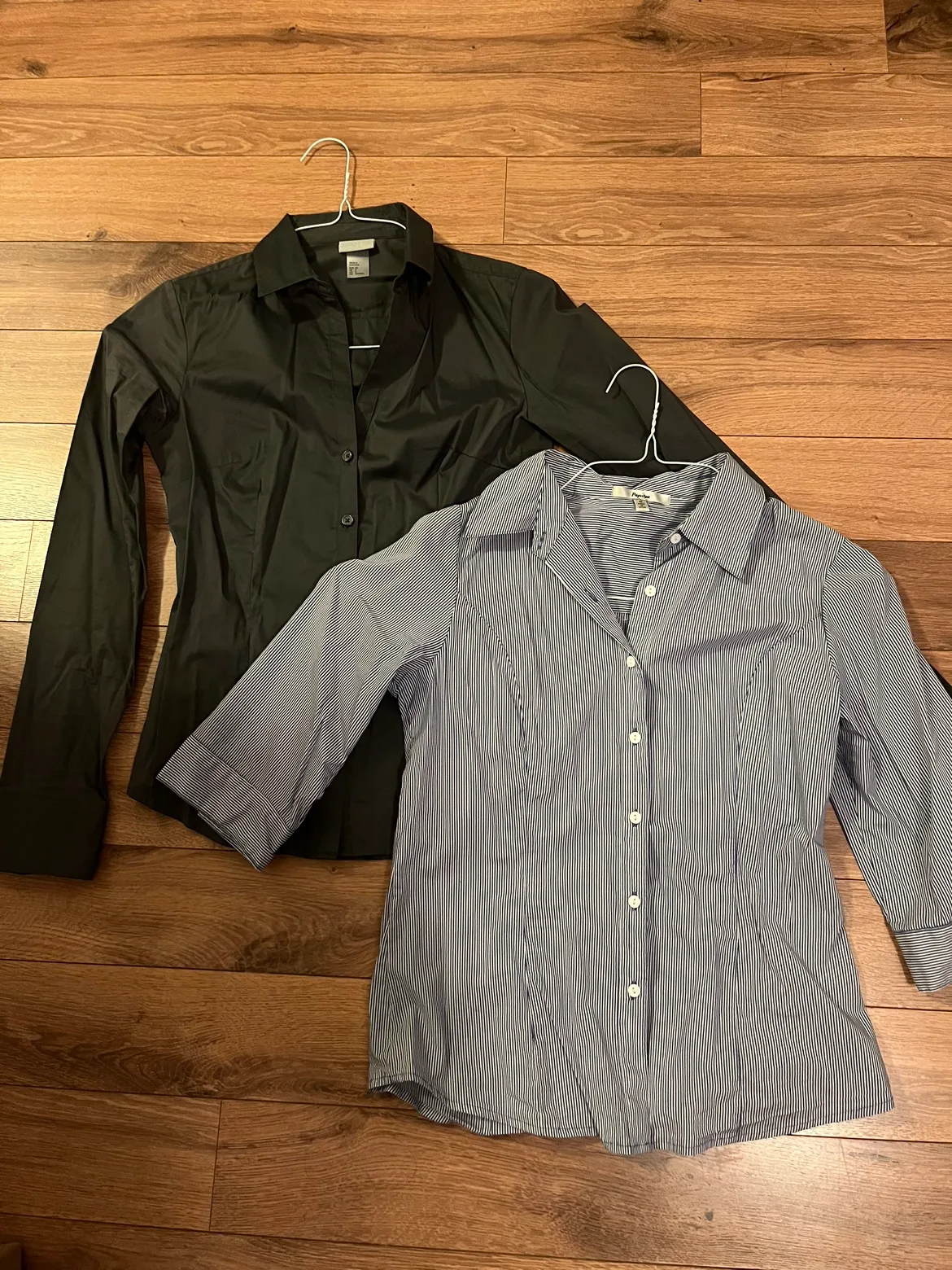 2 Women's Dress Shirts thumbnail