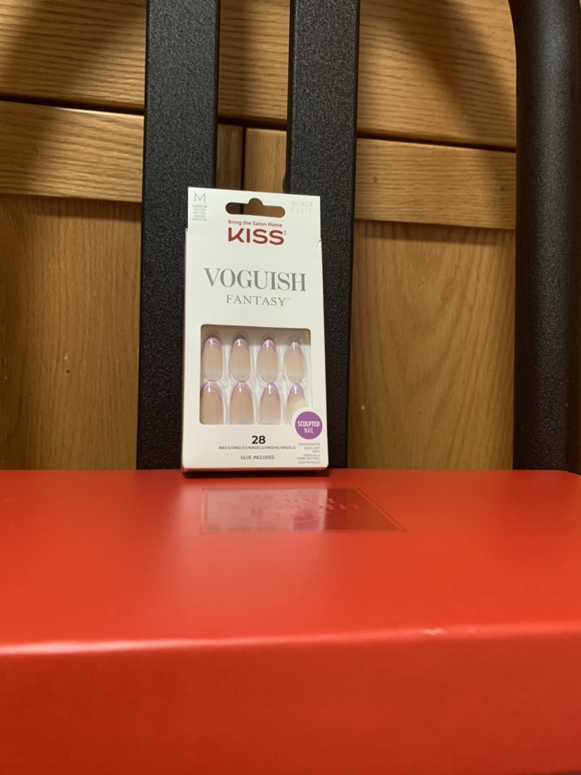 KISS Voguish Fantasy Press-On Nails - photo 3