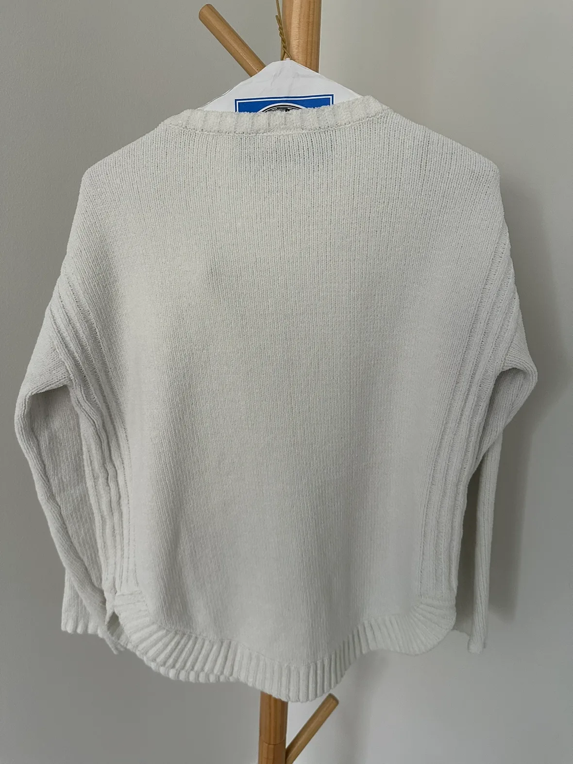 🥕🥕 / White Knit Sweater image indicator(2)