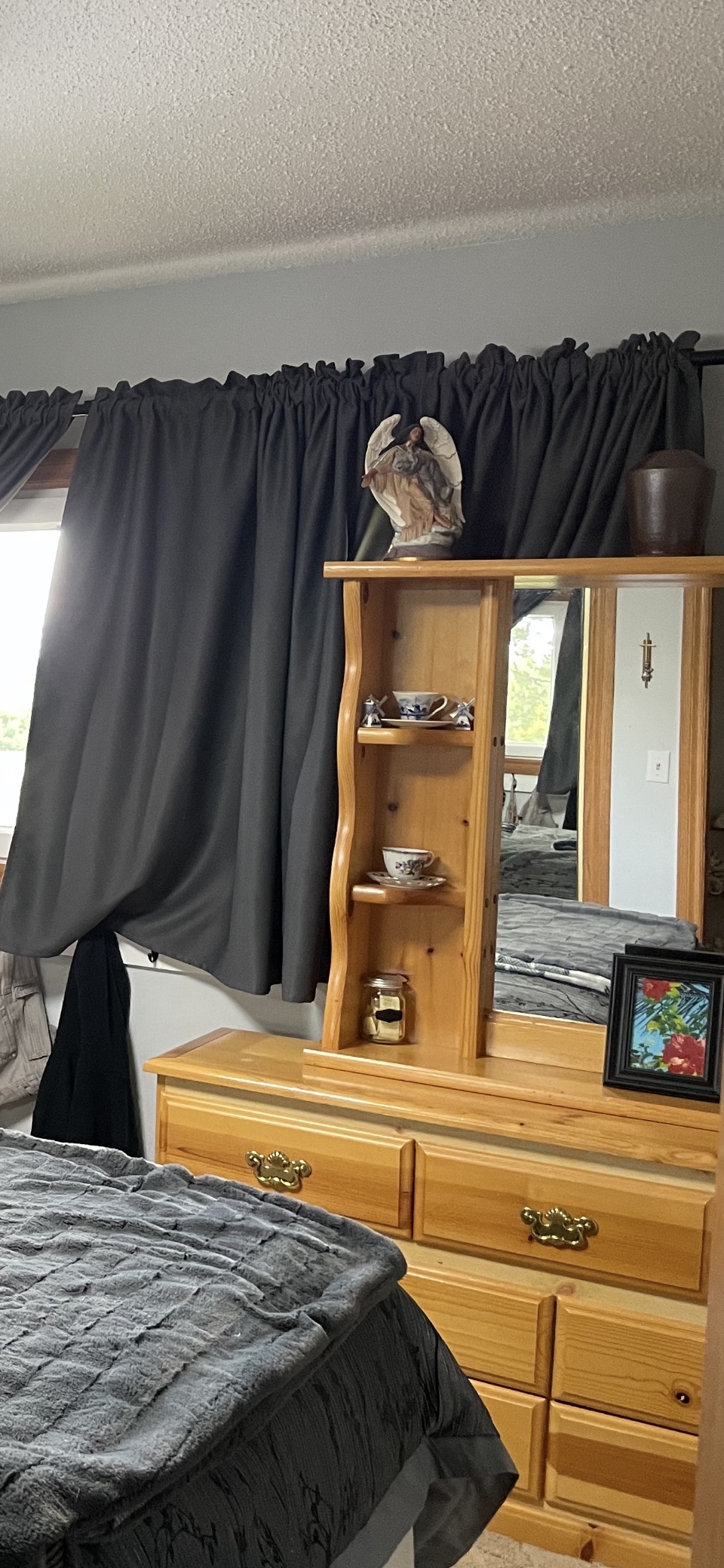 Wooden Mirror Shelf on Top of your Dresser - photo 2