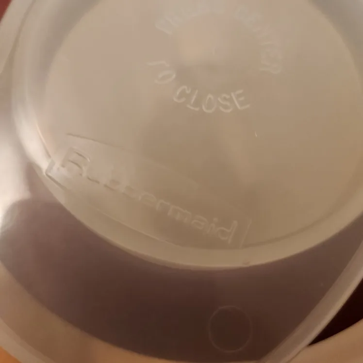 Rubbermaid Cereal Keeper image indicator(6)