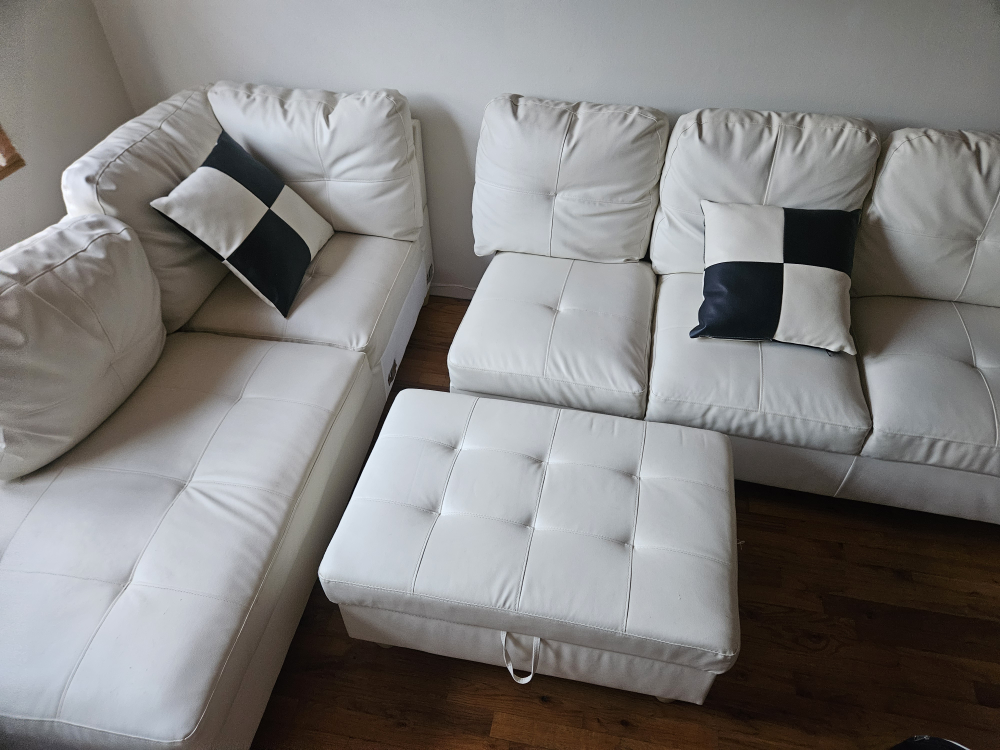 white sofa 200$ - photo 4
