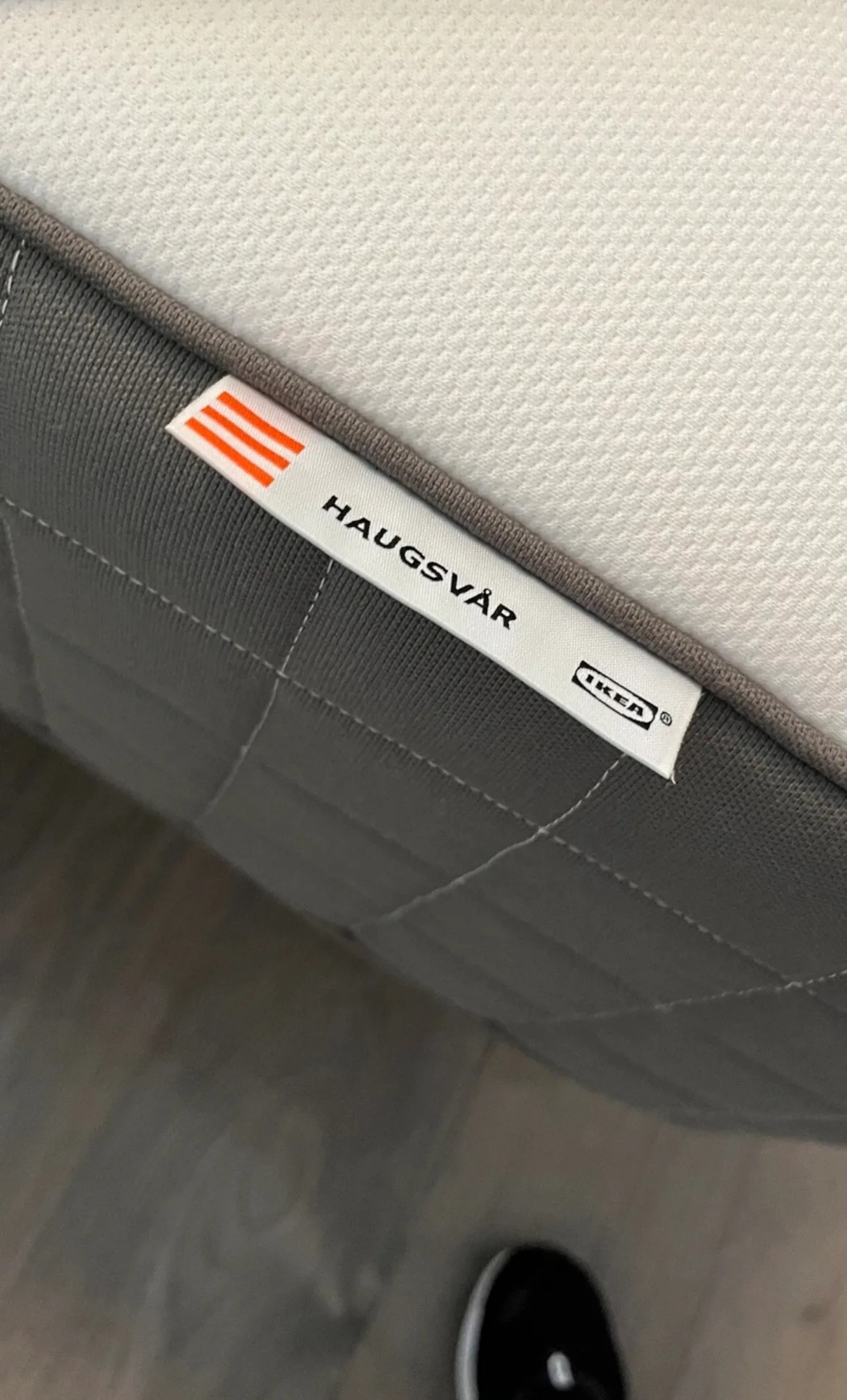 IKEA queen Mattress + bed frame image indicator(3)