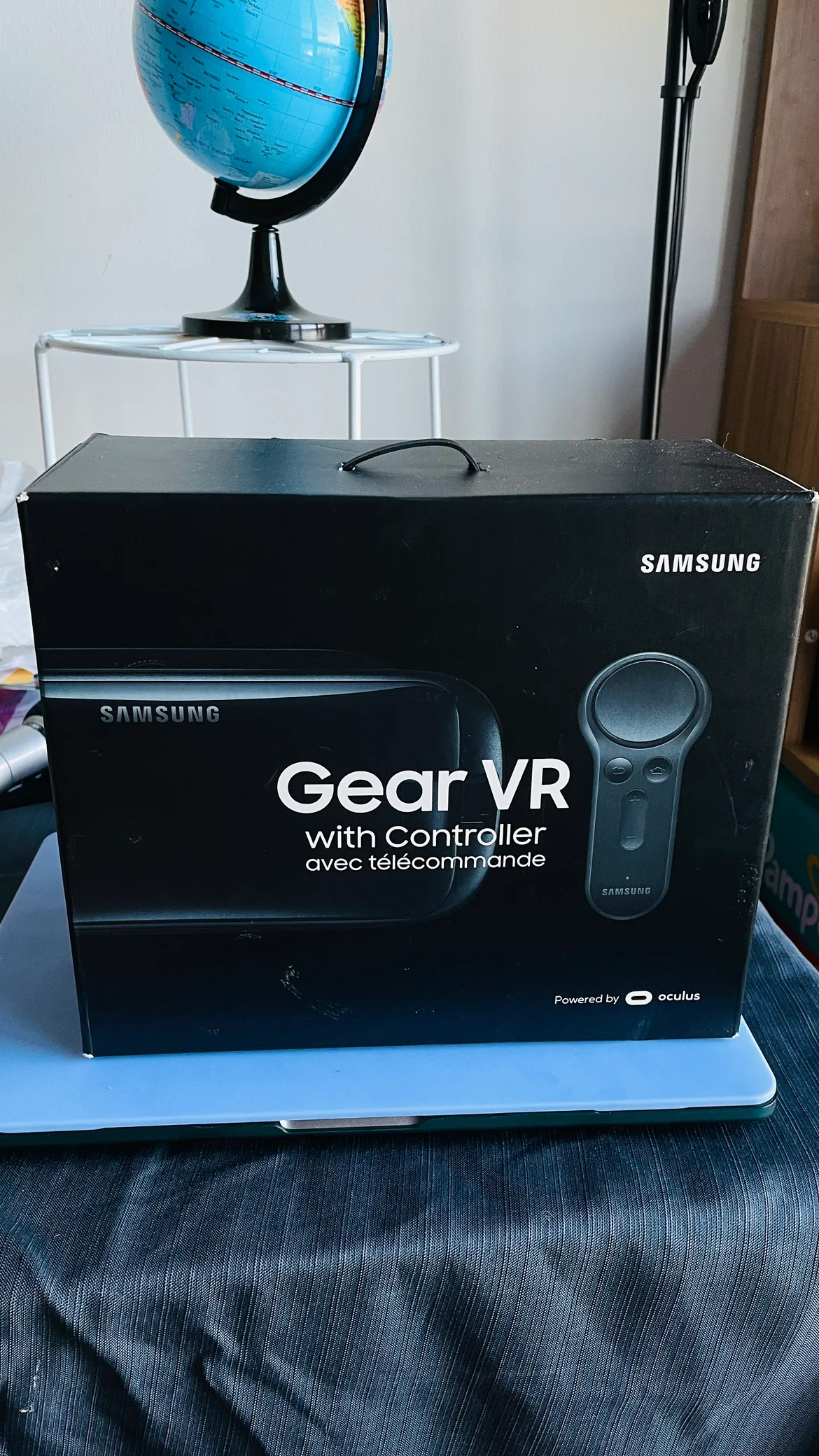 Samsung Gear VR with Controller image indicator(4)