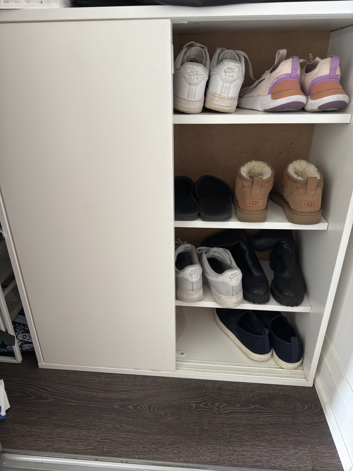 White Shoe Cabinet with Sliding Doors - photo 4
