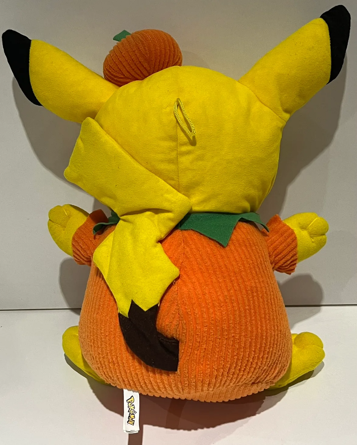 Pokemon Halloween Pikachu Pumpkin 16” image indicator(2)