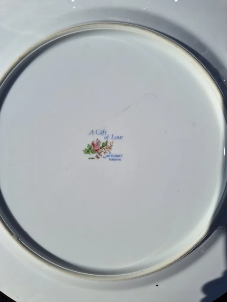 25th Anniversary Commemorative Plate (Kit Cat Club cat rescue) image indicator(2)