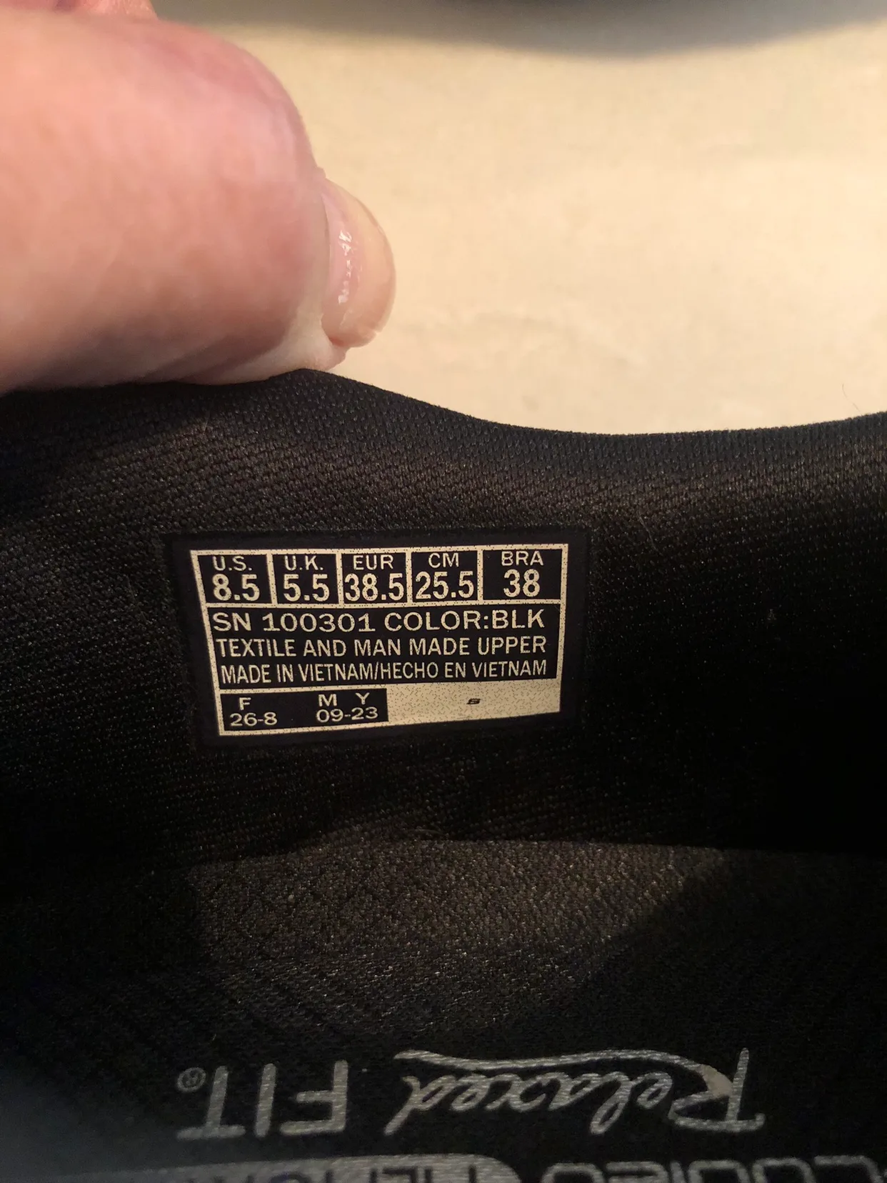 Skechers Women's Shoes image indicator(3)