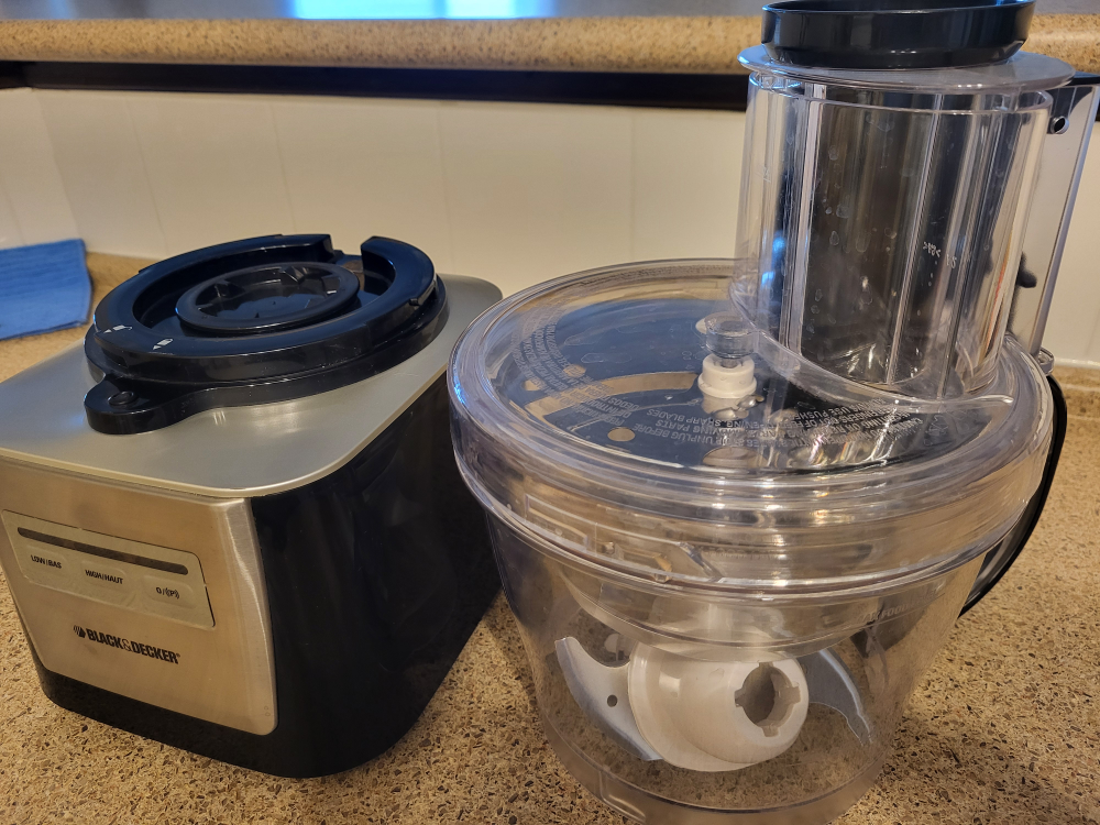 Black & Decker Food Processor - photo 2