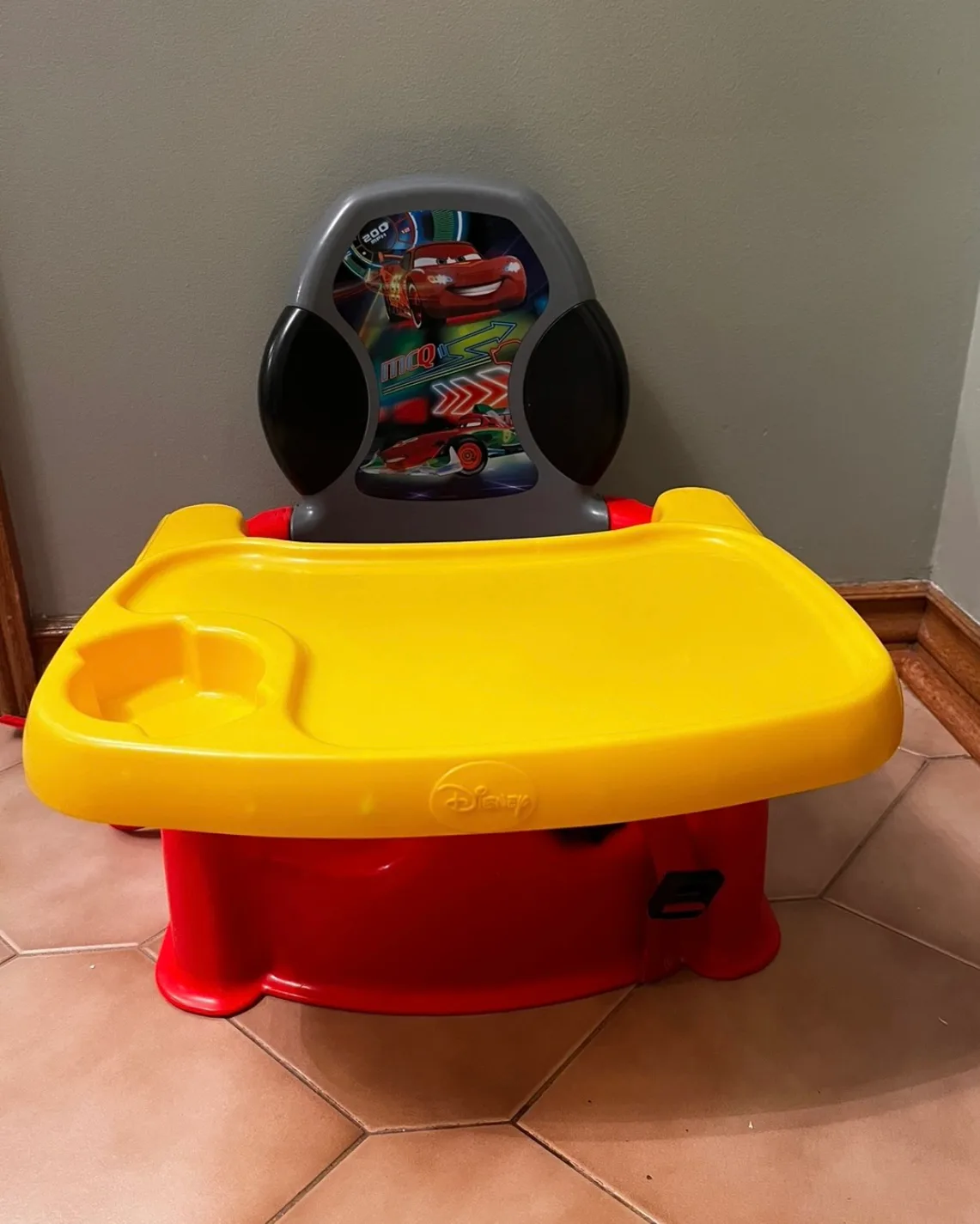 Disney Cars Booster Seat image indicator(2)