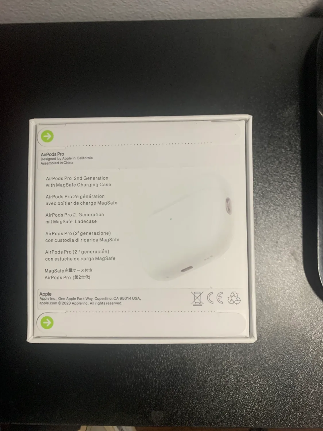 Apple AirPods Pro 2nd Generation image indicator(2)