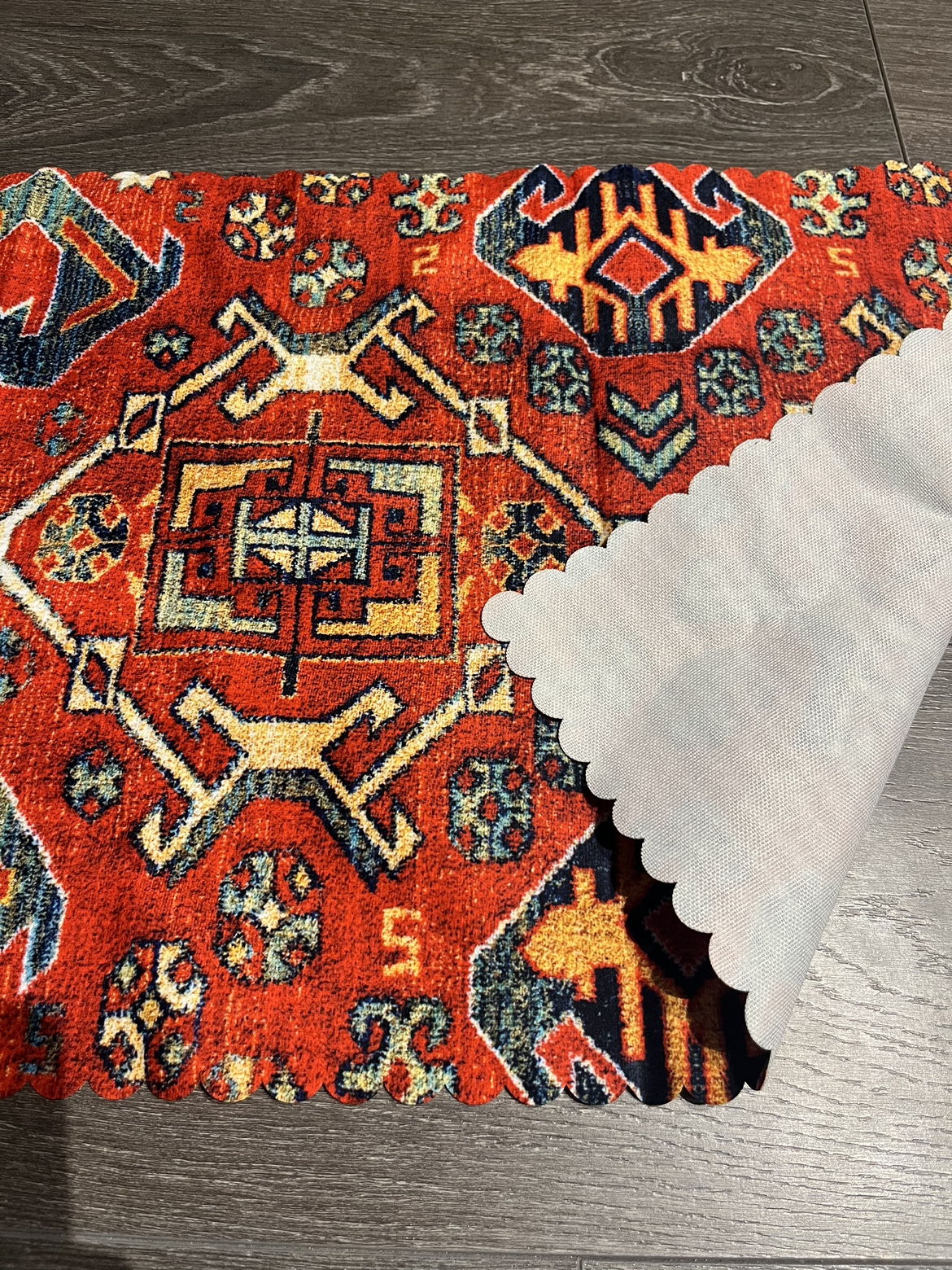 Table Cloth - photo 3