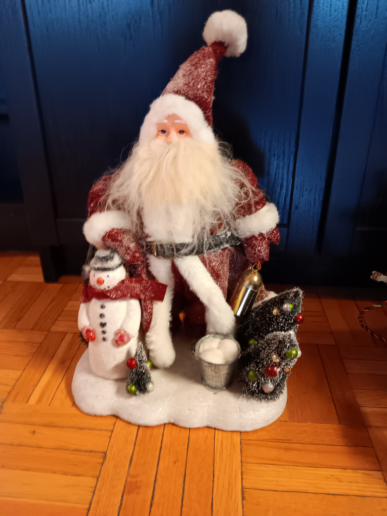 Santa Claus Figurine