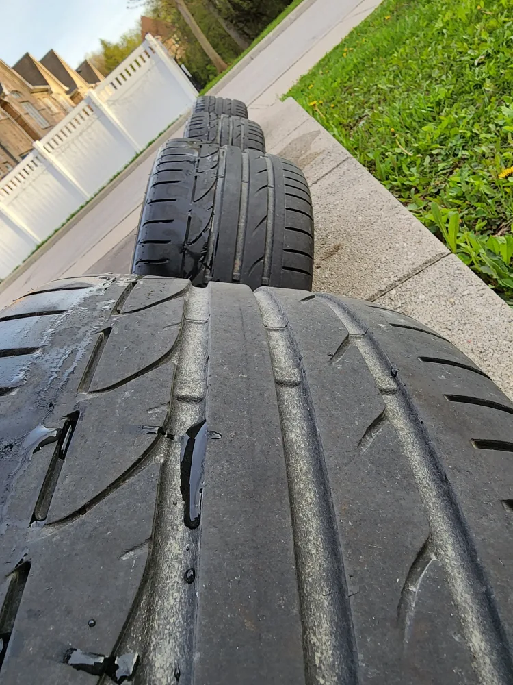 BMW 19 Inch Wheels & Tires image indicator(6)