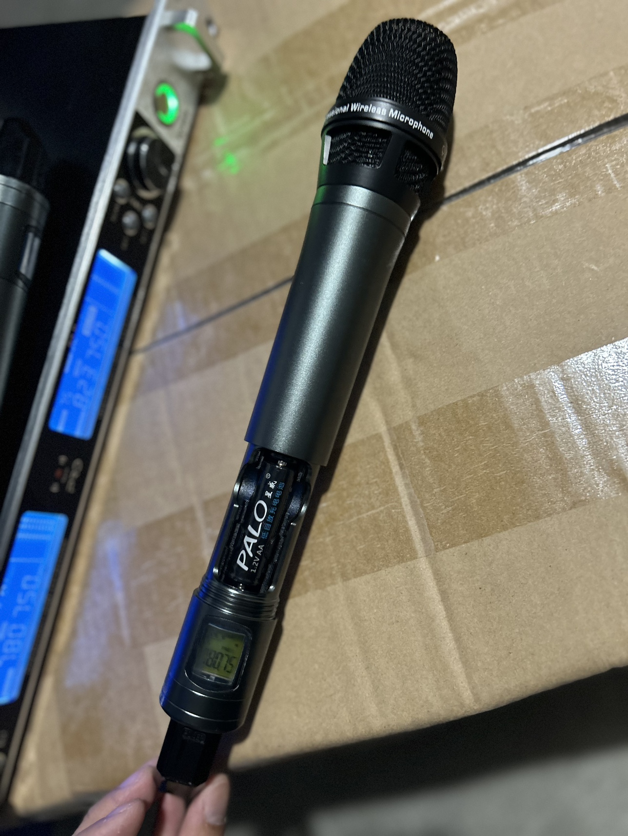 Xtuga g3 Wireless Microphone System with 2 handheld - photo 3