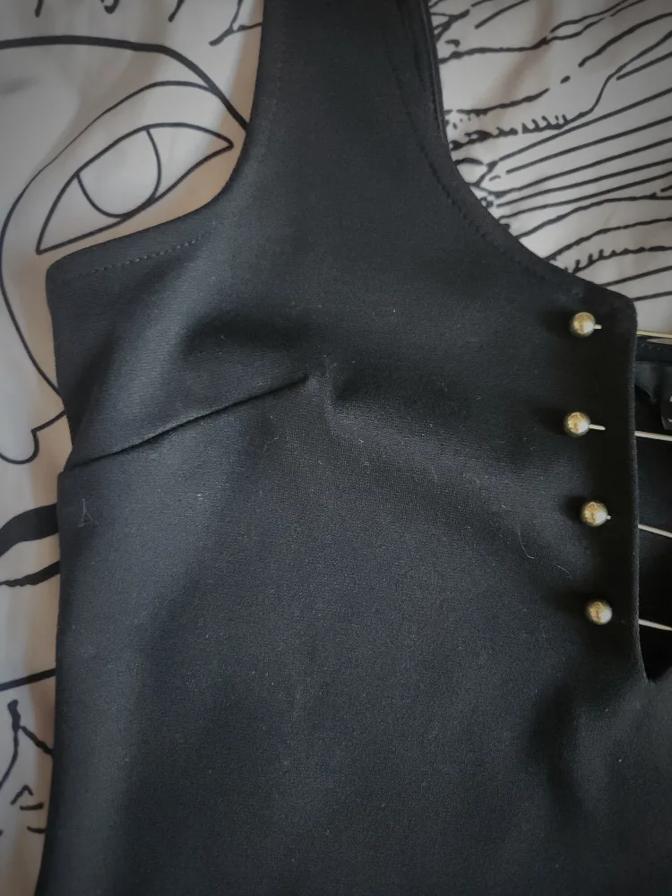 Guess black dress image indicator(4)