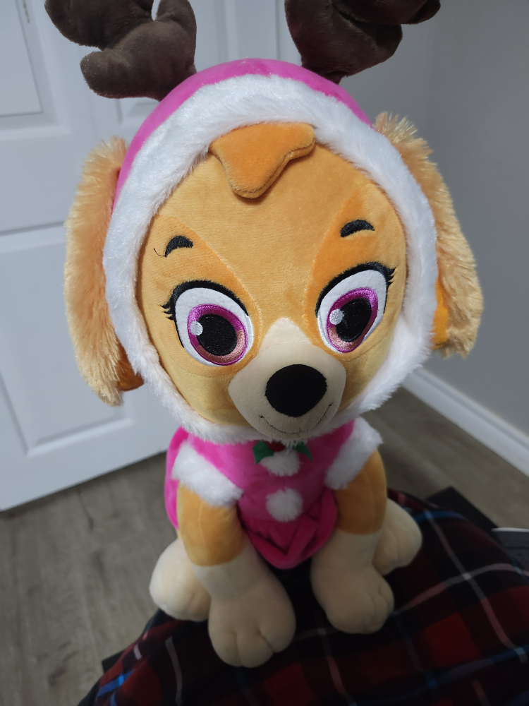 $15 spin master Paw Patrol Skye Plush 21" - photo 3