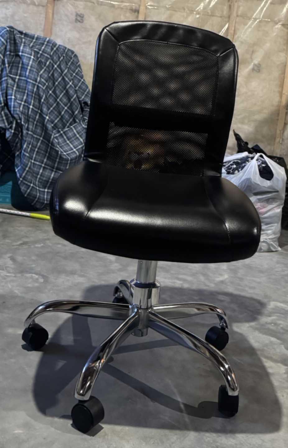 Black Office Chair - photo 3