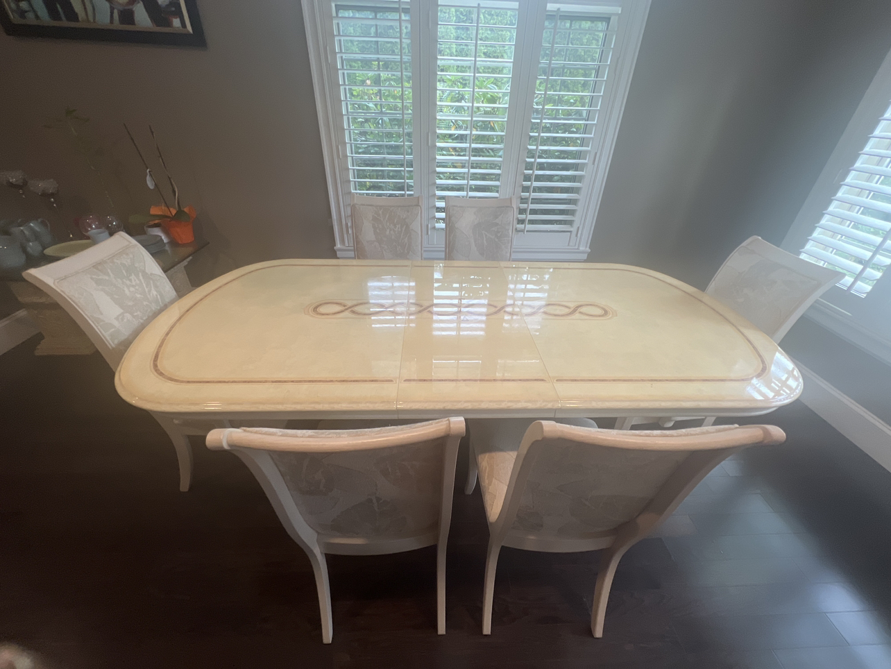 Dining table - photo 2