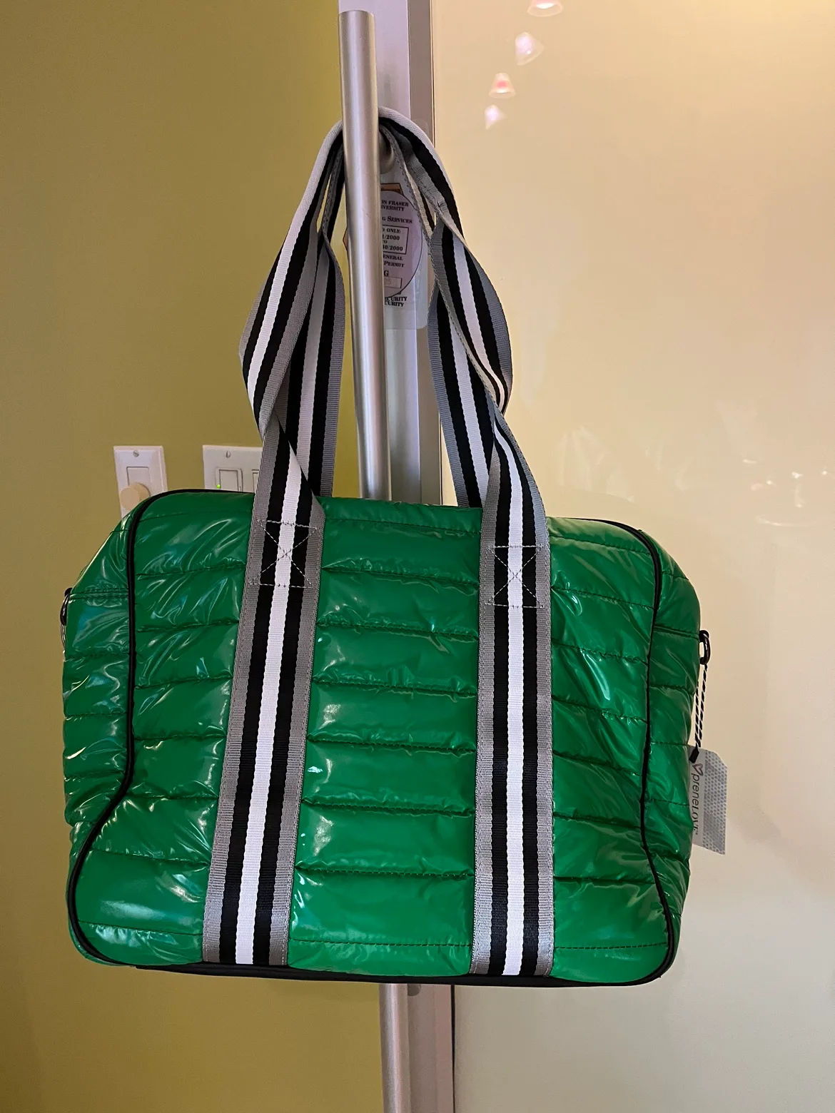 Designer tennis bag image indicator(2)