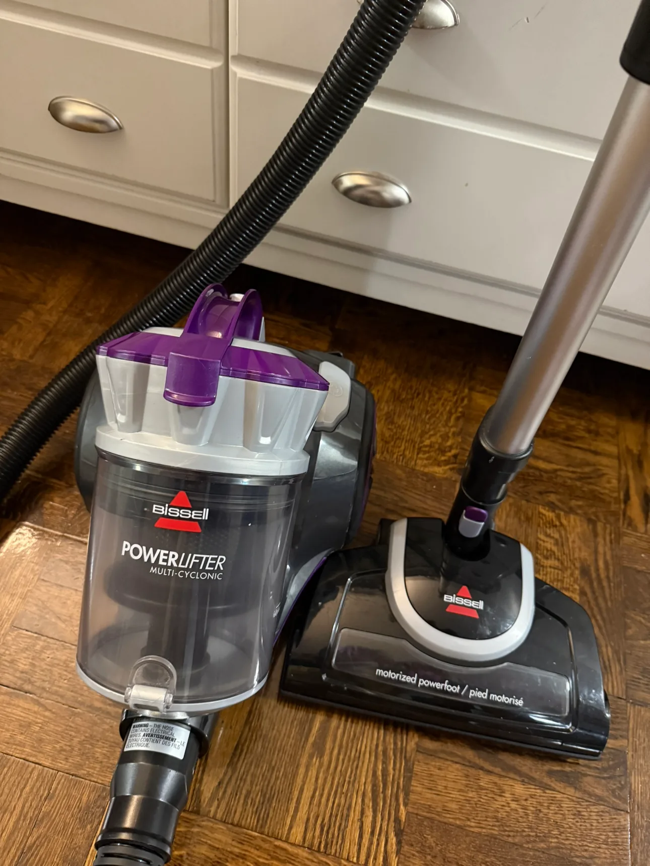 Bissell Powerlifter Multi-Cyclonic Vacuum thumbnail