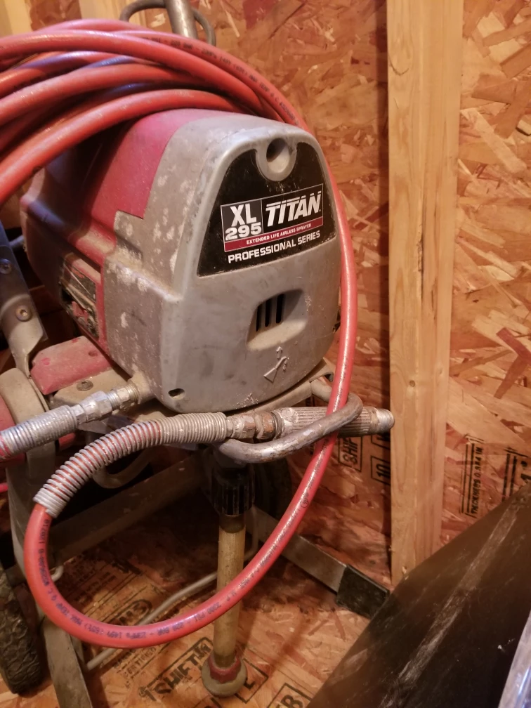 Titan XL 295 Airless Sprayer - photo 4
