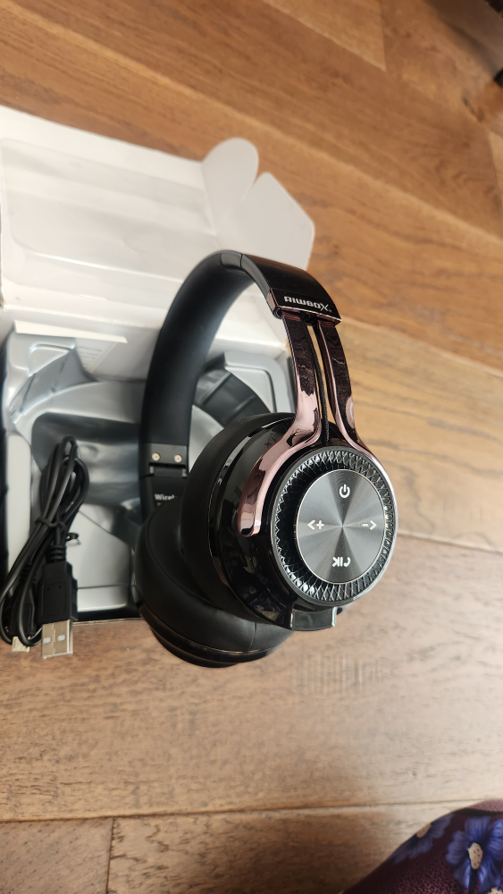 Aiwa XBT-880 Wireless Headphones
